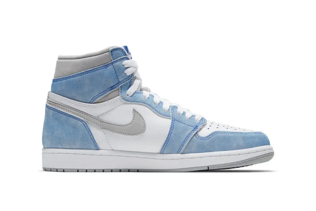 Air Jordan 1 High OG Hyper Royal - HiddenGrails
