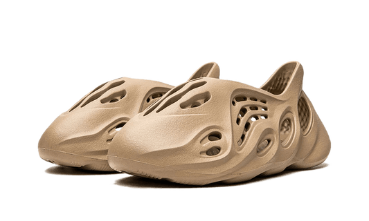 Yeezy Foam Runner Mist - HiddenGrails